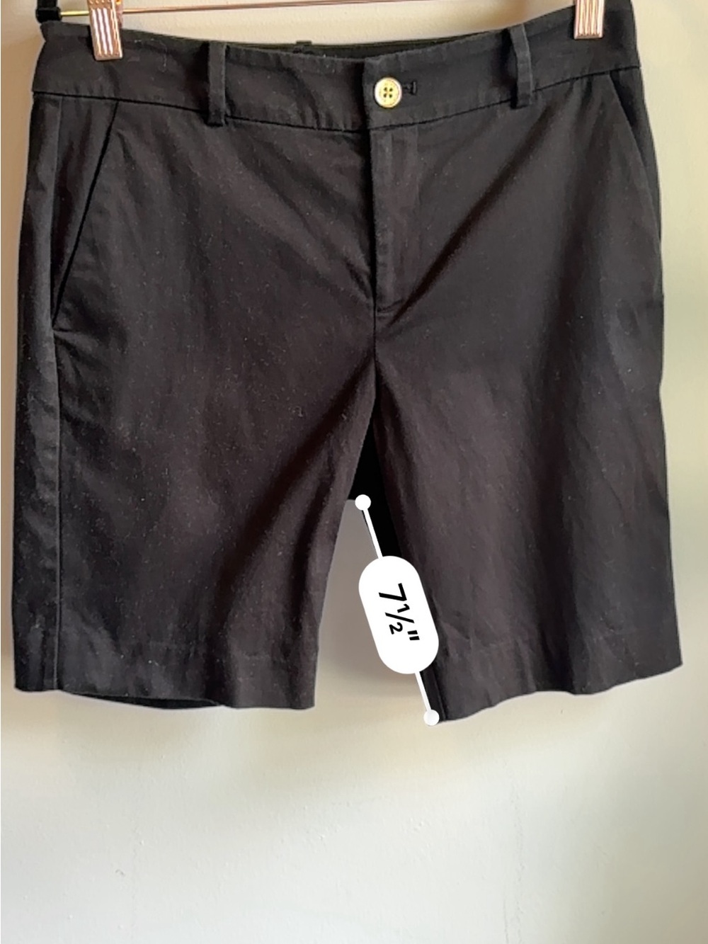 Lauren Ralph Lauren (LRL) Black Stretch Bermuda Shorts Sz 4 Gold Logo Button - Picture 9 of 11